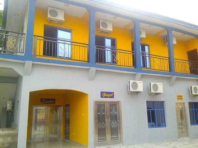 Ben Auto Hotel Lagos Extérieur photo