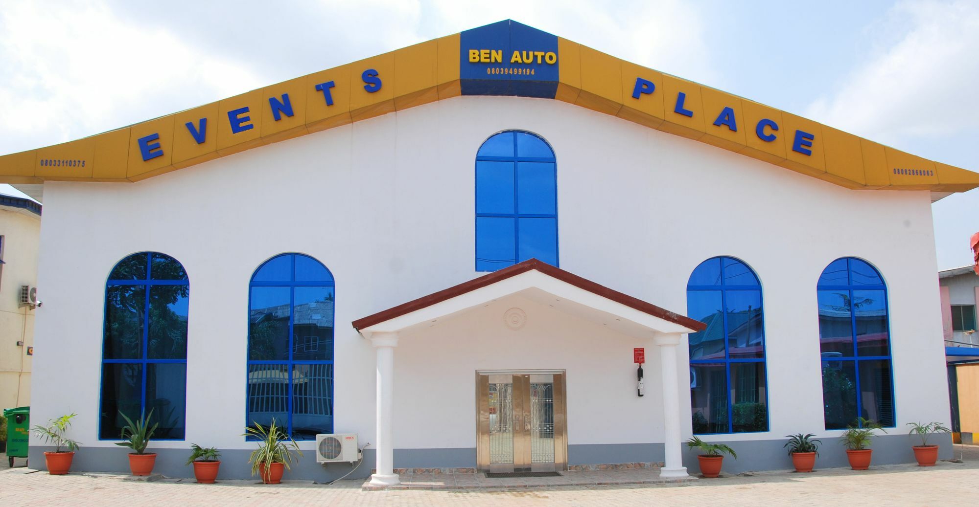 Ben Auto Hotel Lagos Extérieur photo